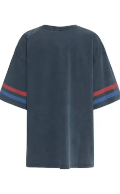 Sale T-shirt - Noemi - Sky Captain T-shirts & Toppe