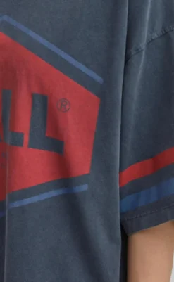 Sale T-shirt - Noemi - Sky Captain T-shirts & Toppe