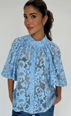 Hot Bluse - Sia Big Lace - Sky Blue Bluser
