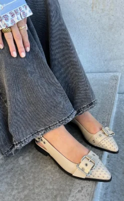 Online Ballerina - The Reason Why - Creme Croc Loafers & Ballerinaer