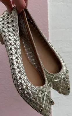 New Ballerinaer - On My Love - Gold Loafers & Ballerinaer