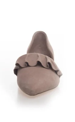 Discount Loafers / Ballerina - New Romance Suede - Beige Loafers & Ballerinaer