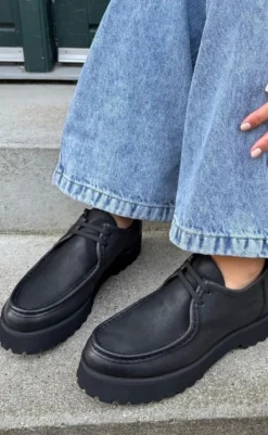 Best Loafers - Movement - Black Loafers & Ballerinaer