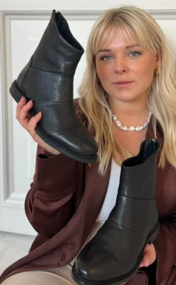 Clearance Støvler - Stephanie - Black Støvler