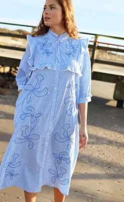 Outlet Kjole - Cody - White Blue Stripe Kjoler