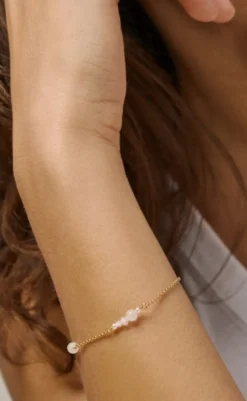 Outlet Armbånd - Sofia - White and Pearls Smykker