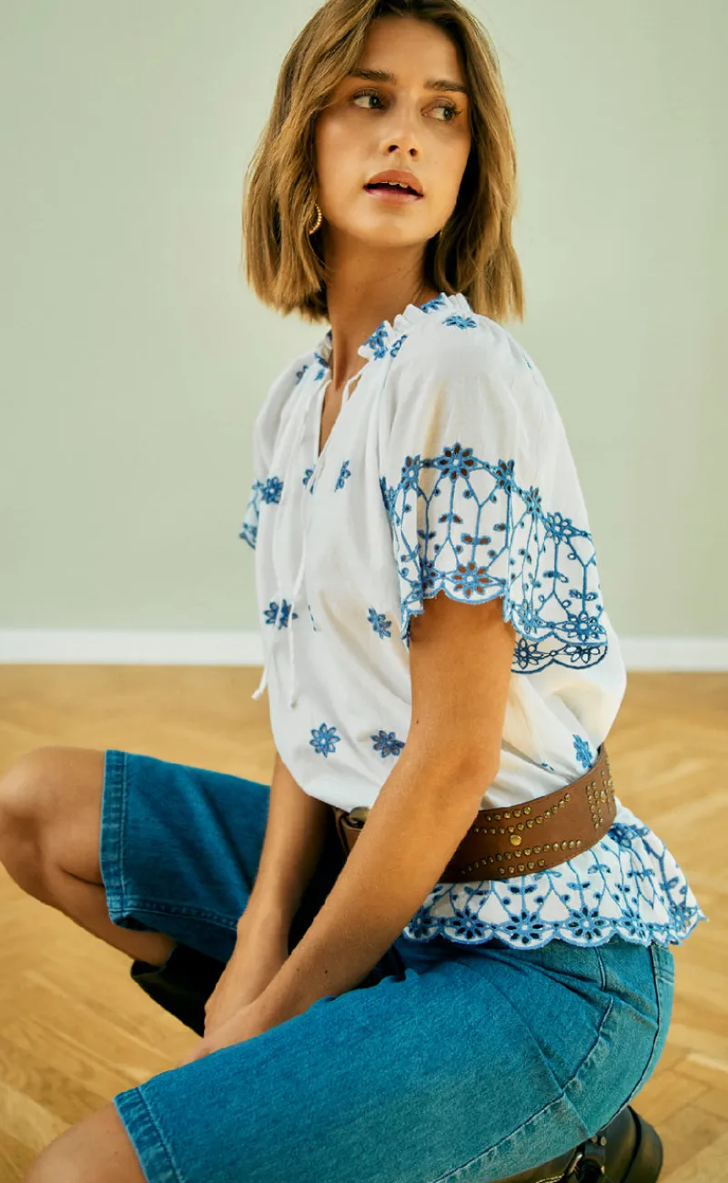 Hot Bluse - Didi - Brilliant White w. Deep Ultrama Bluser