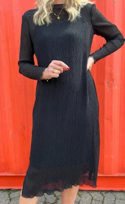 Online Kjole - Edelyn - Black Kjoler