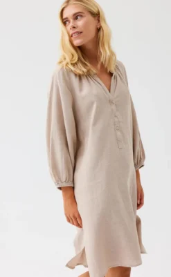 Kjole - Lava Kaftan - Sand Melange Kjoler