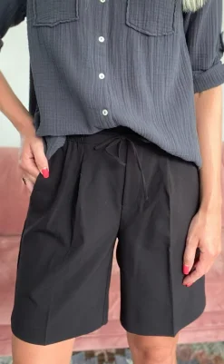 Outlet Shorts - Lizy - Black Shorts
