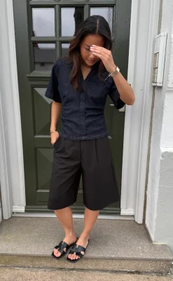 Discount Shorts - Maeve - Black Shorts