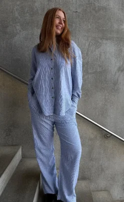 New Skjorte - Lava - Off-white w. Nebulas Blue Skjorter