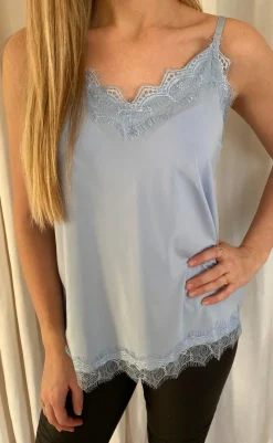 Top - Bicco Strap - Chambray Blue T-shirts & Toppe