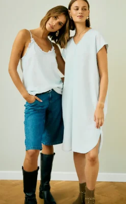 Best Top - Renna - Light Blue Denim T-shirts & Toppe