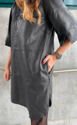 Online Kjole - Tea - Black Kjoler