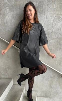 Online Kjole - Tea - Black Kjoler