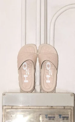 Sale Sandal - Trek - Sand w. White Logo Sandaler