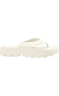Outlet Sandal - Trek Flip - Cannoli Cream Sandaler