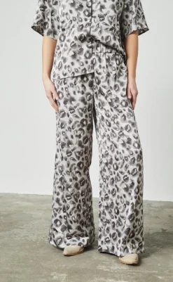 Sale Love & Divine Bukser - Love1176-3 - Blurred Leo Bukser & Jeans