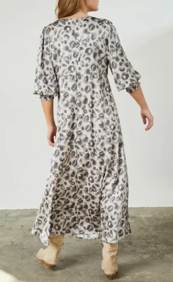 New Love & Divine Kjole - Love914-20 - Blurred Leo Kjoler