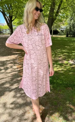 Sale Love & Divine Kjole - Love1350 - Baby Pink Kjoler