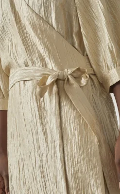 Love & Divine Kjole - Love913-11 - Gold Kjoler