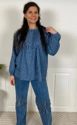 Online Bluse - Eulalie - Medium Blue Bluser