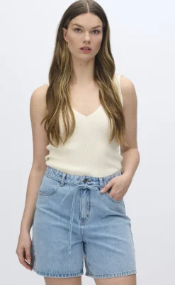 Outlet Top - Madeline - White T-shirts & Toppe