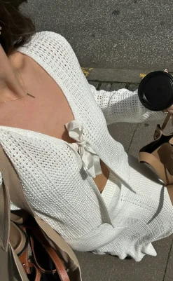 Hot Nederdel - Lyric - White Nederdele