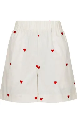 Clearance Shorts - Sakuri Hearts - Creme Shorts