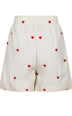 Clearance Shorts - Sakuri Hearts - Creme Shorts