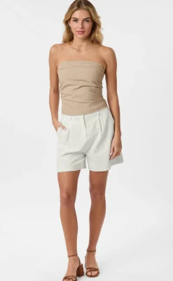 Best Shorts - Sega - Off White Shorts