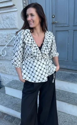 Sale Bluse - Kolina - Ivory Black Bluser