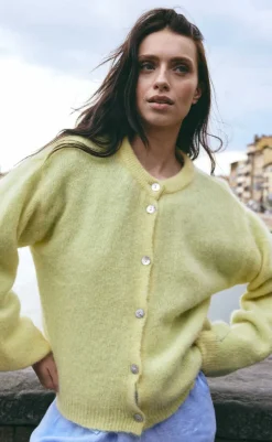 Sale Cardigan - Kae - Light Yellow Striktrøjer & Sweat|Cardigans