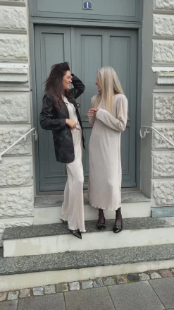 Kjole - Mae Slim - Champagne Kjoler