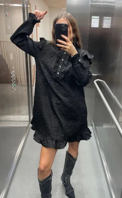 Discount Kjole - Reno Ruby Ruffle - Black Kjoler