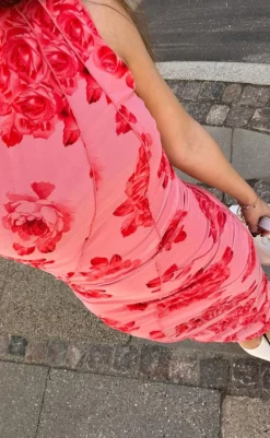 Hot Kjole - Sutton - Rose Print Kjoler