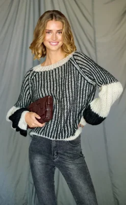 Online Sweater - Liana - Cream/Black Striktrøjer & Sweat