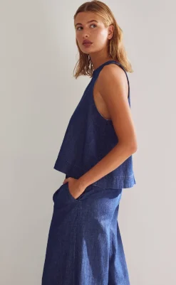 New Top - Lindsey - Medium Blue Wash T-shirts & Toppe