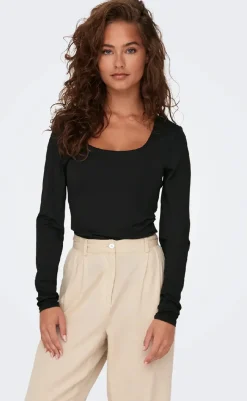 Bluse - Lea Deep 2 Ways - Black Bluser