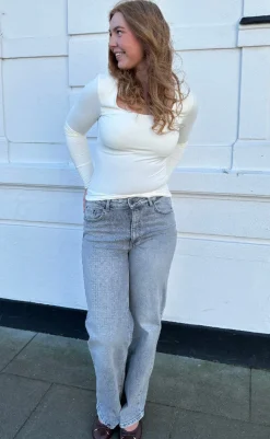 Hot Bluse - Lea Deep 2 Ways - Cloud Dancer Bluser