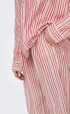 Outlet Bukser - Windy Life - Cloud Dancer w. High Risk Red/Black Bukser & Jeans