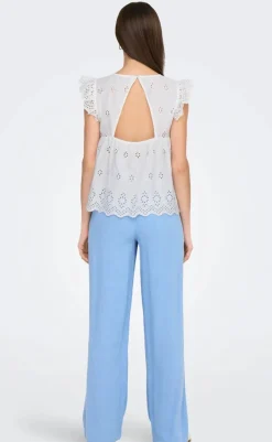 New Top - Lou Life - Bright White T-shirts & Toppe