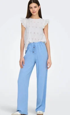 New Top - Lou Life - Bright White T-shirts & Toppe