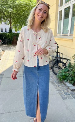 Sale Bluse - Leonora - Off White W. Cherry Bluser