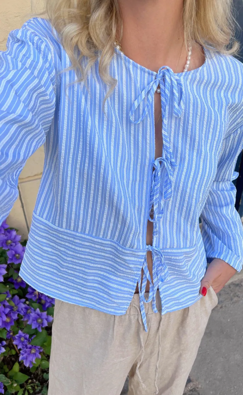 Discount Bluse - Cornelia - Blue / White Stripe (vendbar) Bluser