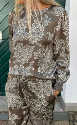 Clearance Bluse - Chili - Dark Brown Flower Bluser