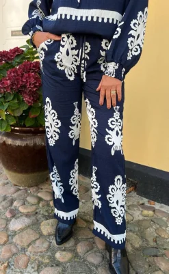 New Bukser - Tora - Navy Blue Paisley Bukser & Jeans