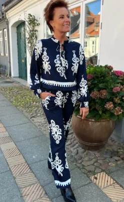 New Bukser - Tora - Navy Blue Paisley Bukser & Jeans