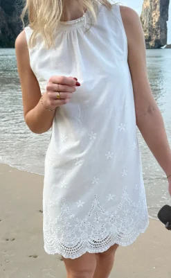 Online Kjole - Silja - White Broderie Anglaise Kjoler